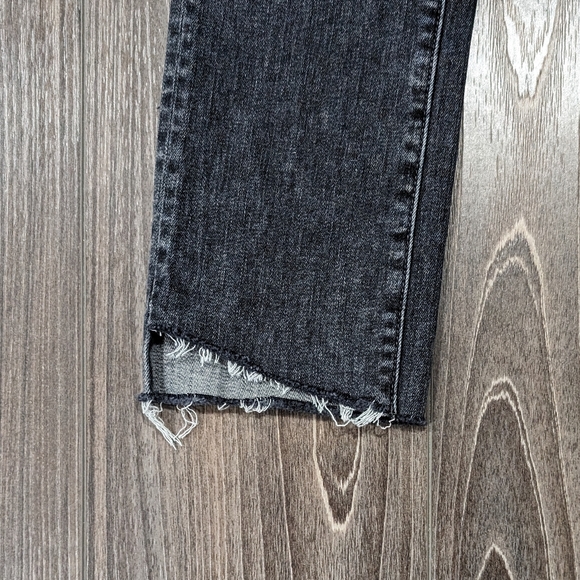 NWT Mother High Waisted Rascal Ankle Step Fray Jeans Night Garden Size 24 - Picture 7 of 15